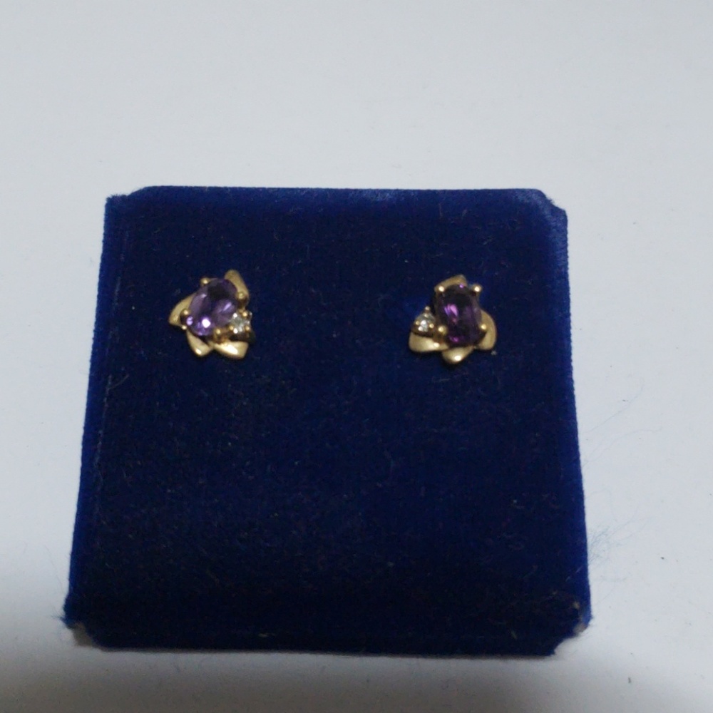 14k  gold was amethyst and diamond earrings